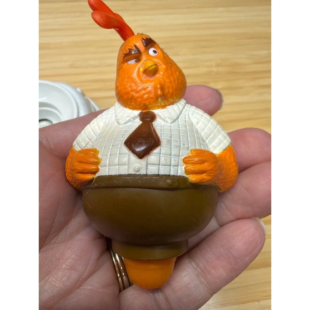Disney Chicken Little Rolling Car Toy McDonald's Happy Meal 2005 Figure